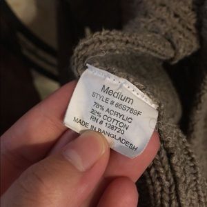 Medium sized, brown cardigan, lightly worn!